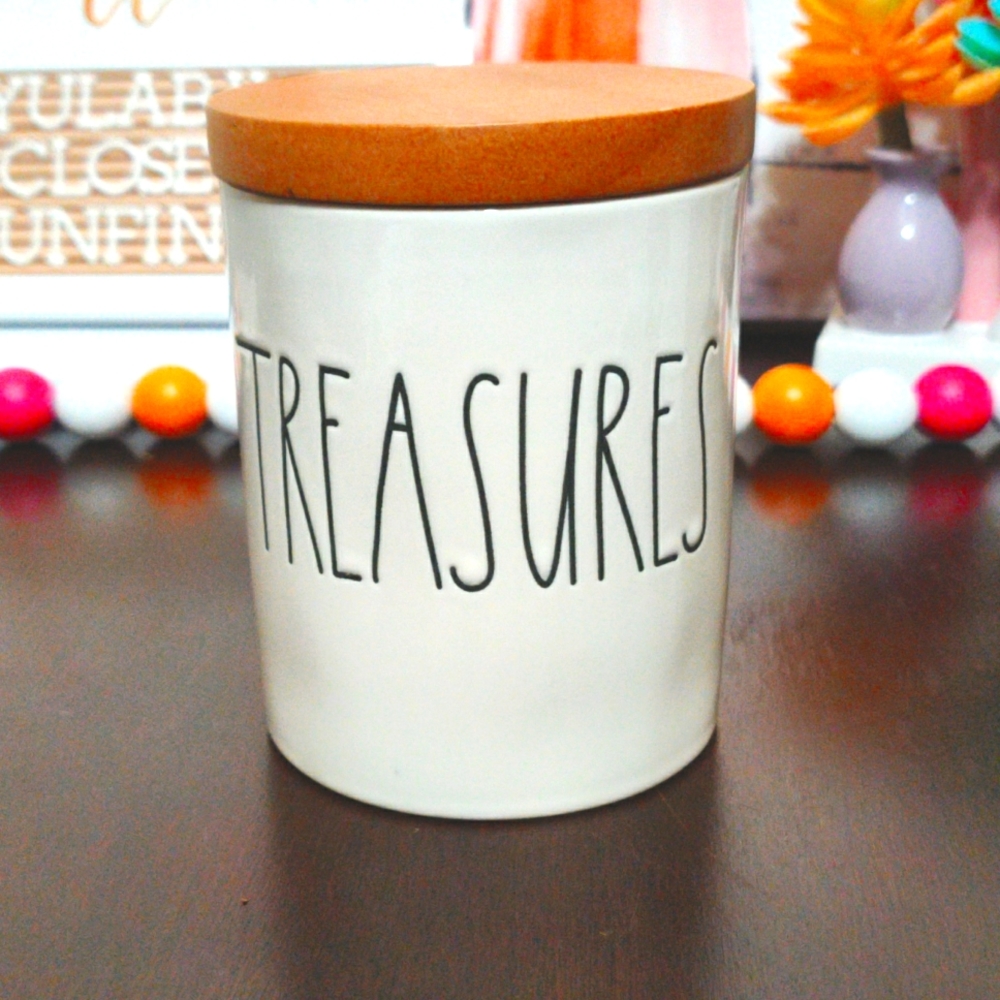 🆕 Rae Dunn TREASURES Jar